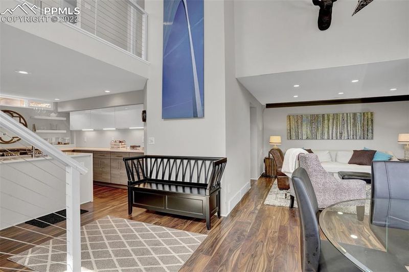 1614 Ridgeway Ave, Colorado Springs, CO 80906