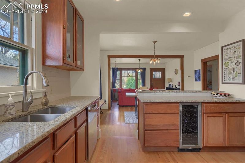 1615 N Wahsatch Ave, Colorado Springs, CO 80907