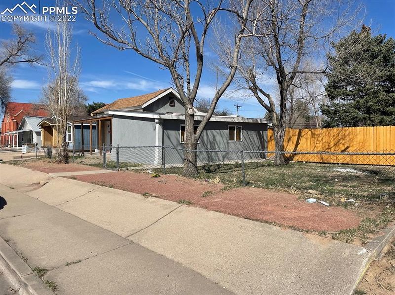 1620 Acero Ave, Pueblo, CO 81004