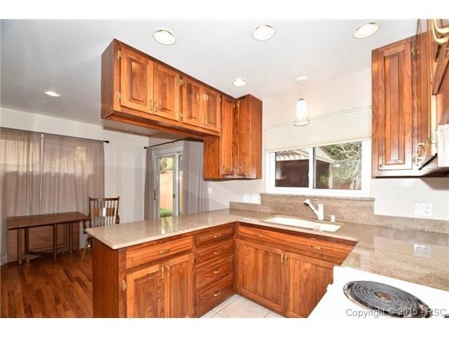 1620 W Cheyenne Rd, Colorado Springs, CO 80906