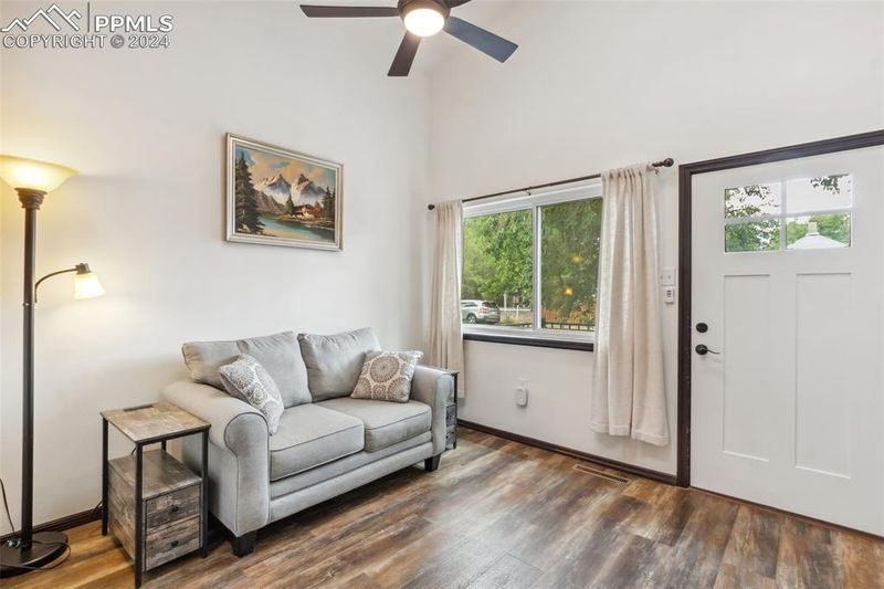 1620 W Cucharras St, Colorado Springs, CO 80904