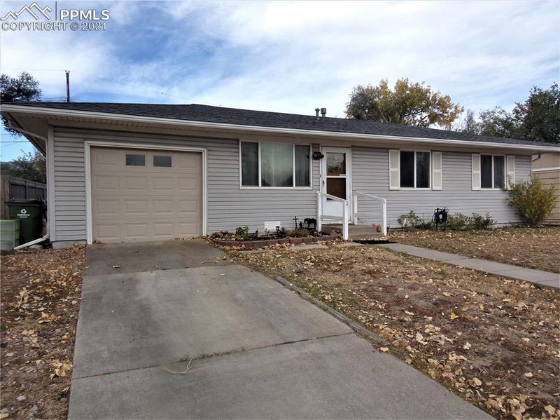 1620 Main St, Colorado Springs, CO 80911