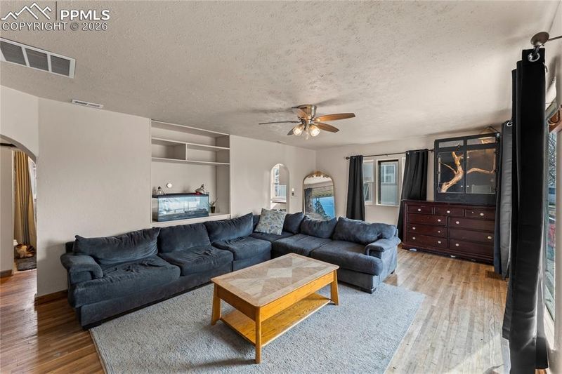 1620 N Ogden Ave, Pueblo, CO 81001