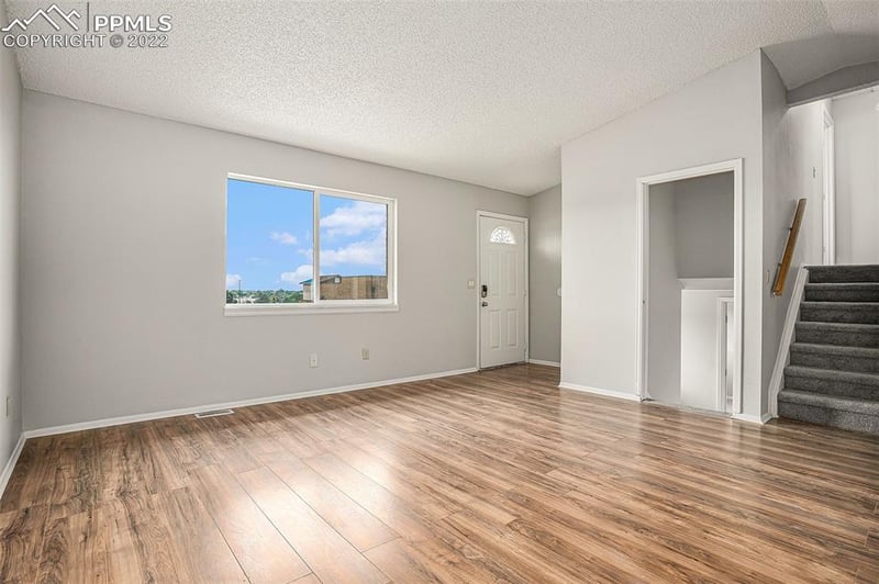 1620 Zebulon Dr, Colorado Springs, CO 80910