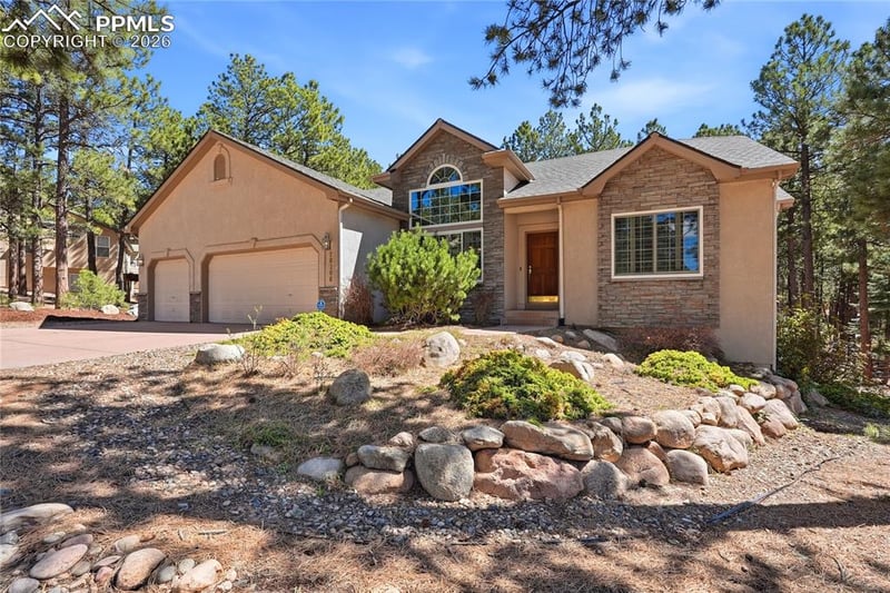 16206 Red Fox Ln, Colorado Springs, CO 80921