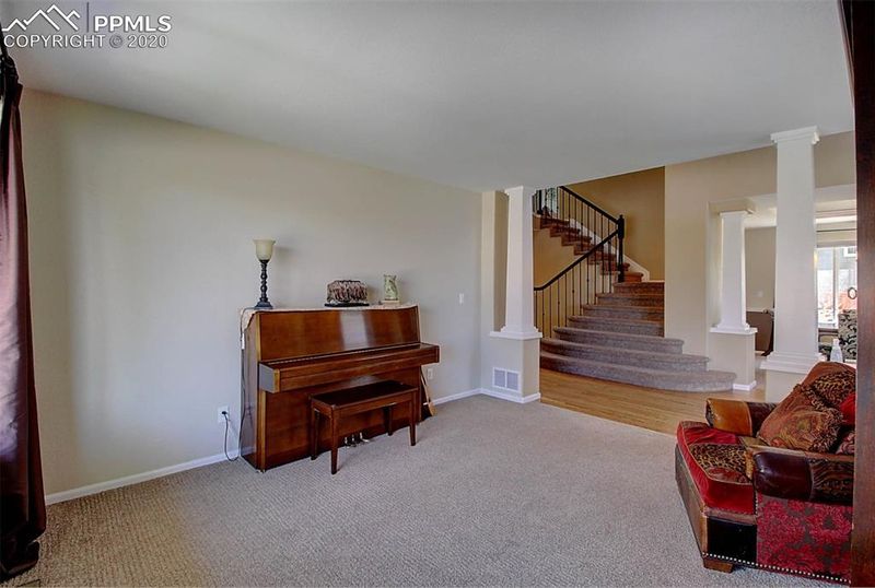 16208 White Stone Dr, Parker, CO 80134