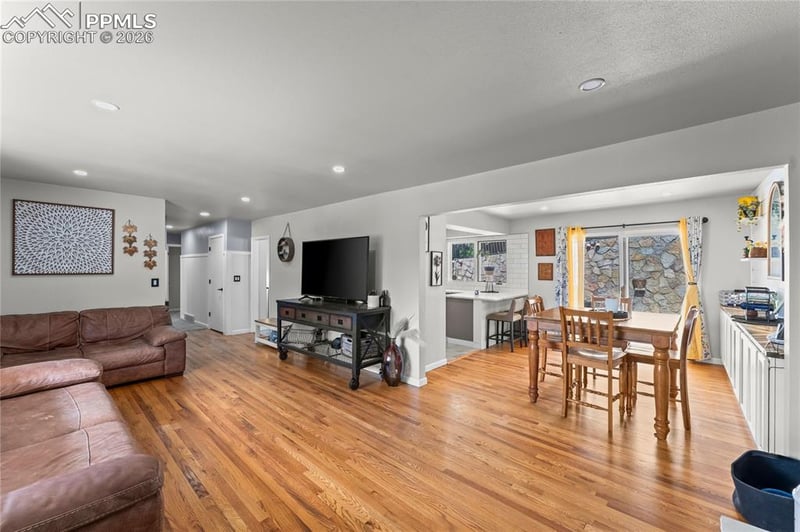 1621 Lehmberg Blvd, Colorado Springs, CO 80915