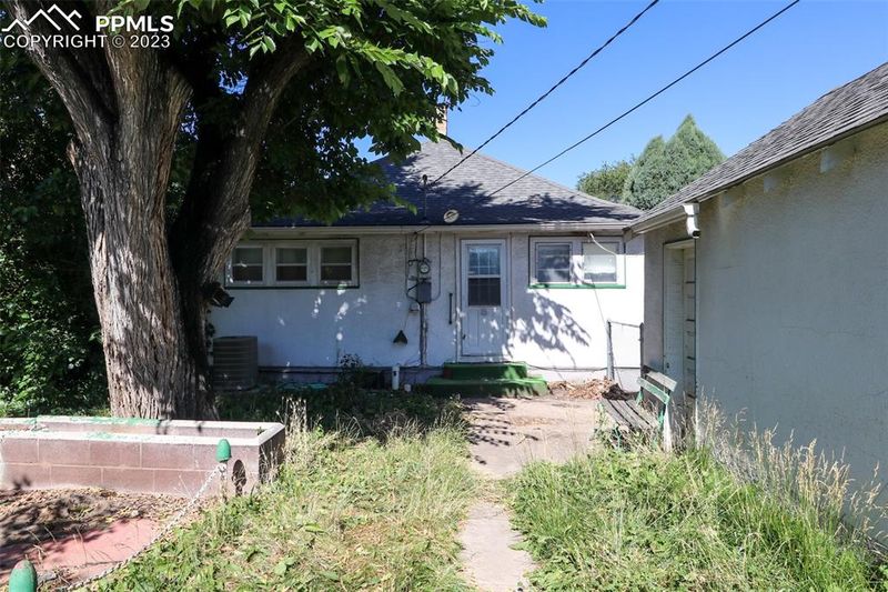 1624 E Orman Ave, Pueblo, CO 81004