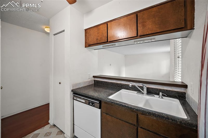 1625 Murray Blvd #224, Colorado Springs, CO 80915