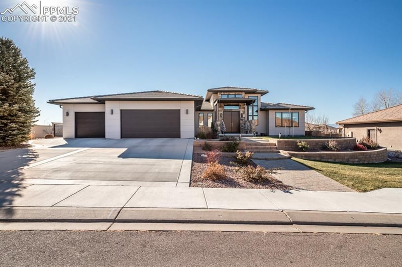 1627 Doral Dr, Pueblo, CO 81001