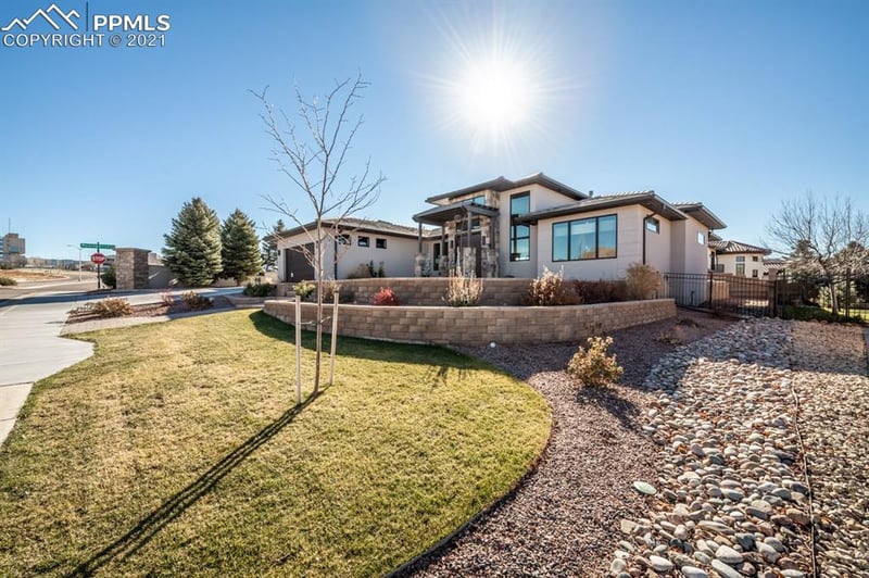 1627 Doral Dr, Pueblo, CO 81001
