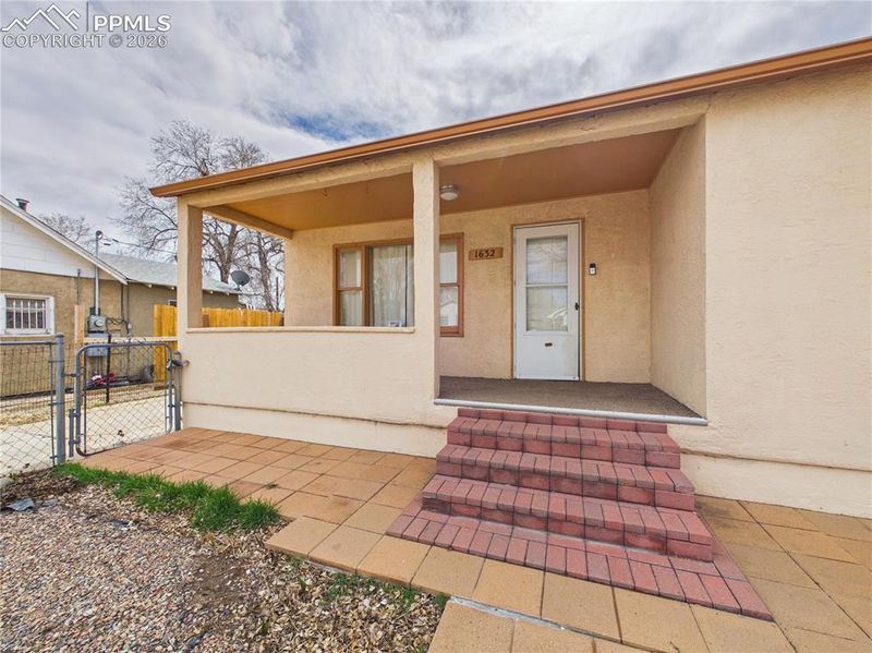 1632 E 2nd St, Pueblo, CO 81001