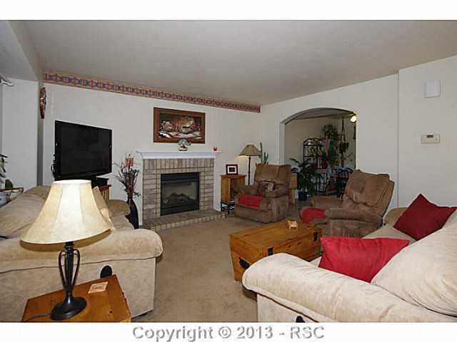 16323 Windy Creek Dr, Monument, CO 80132