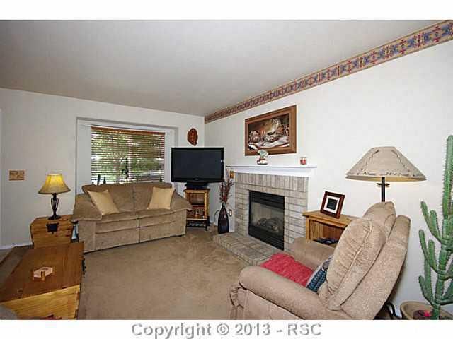 16323 Windy Creek Dr, Monument, CO 80132