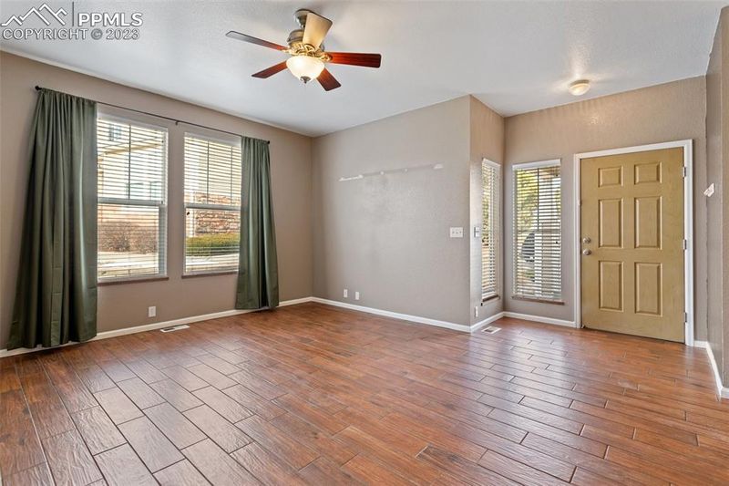 1633 Reilly Grv, Colorado Springs, CO 80951