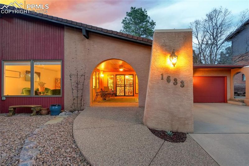 1633 Vickers Dr, Colorado Springs, CO 80918