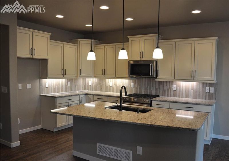 16335 Woodward Ter, Monument, CO 80132