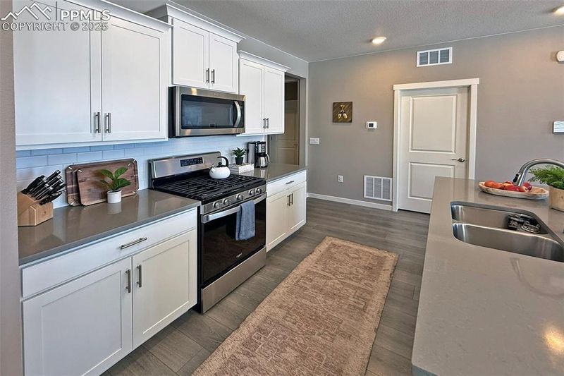 16353 Alpine Sorrel Dr, Monument, CO 80132