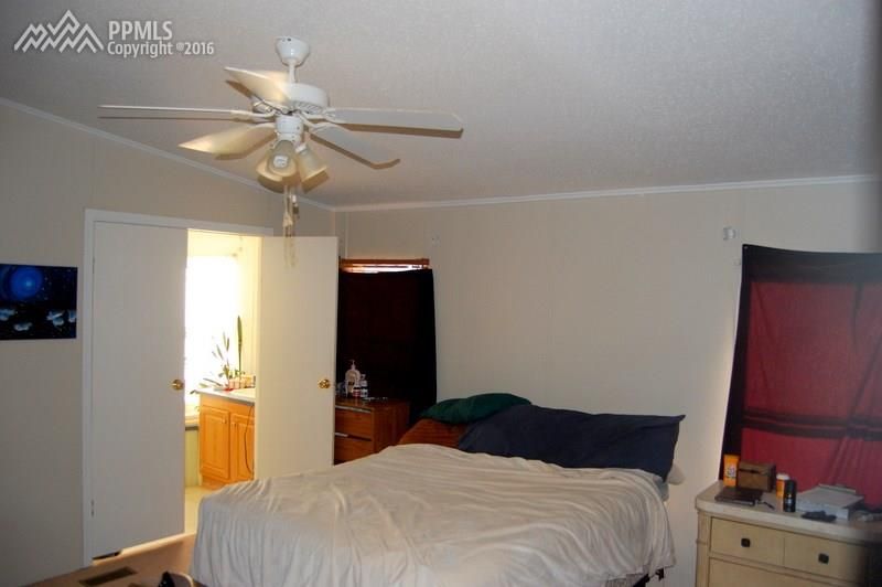 16355 Degroot Rd, Colorado Springs, CO 80928