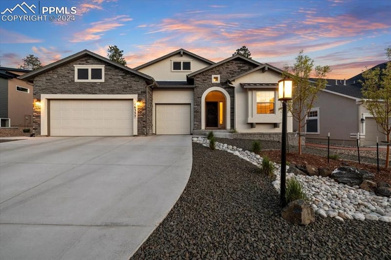16357 Mountain Glory Dr, Monument, CO 80132