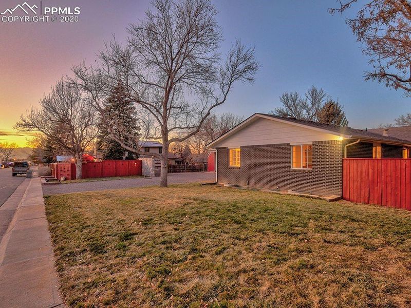 1637 E Mineral Ave, Centennial, CO 80122