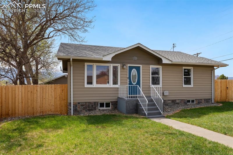 1638 Foote Ave, Colorado Springs, CO 80909