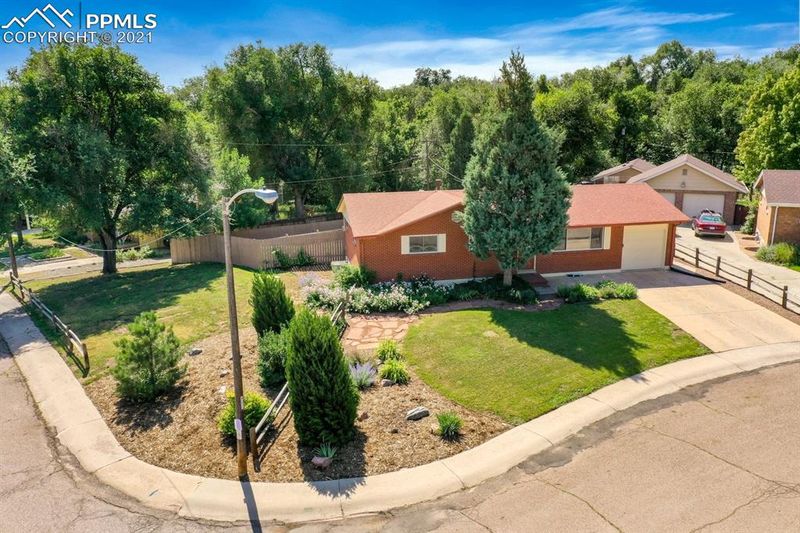 1643 Apache Trl, Colorado Springs, CO 80905