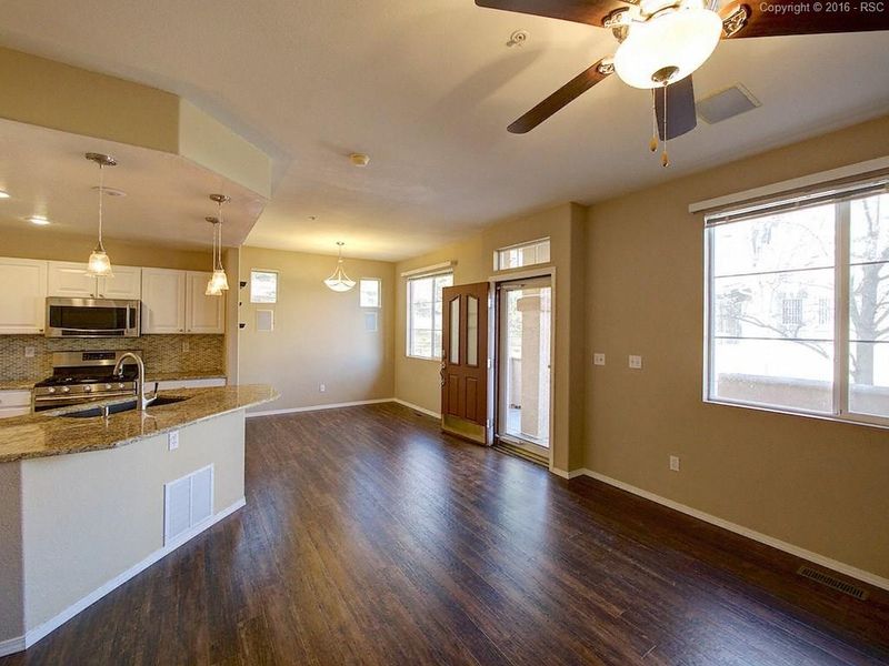 1643 Courtyard Hts, Colorado Springs, CO 80906
