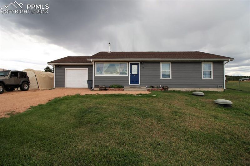 165 Golden Grain Ln, Divide, CO 80814