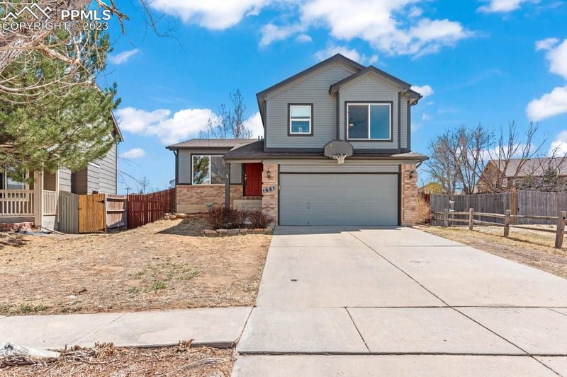 1651 Canoe Creek Dr, Colorado Springs, CO 80906