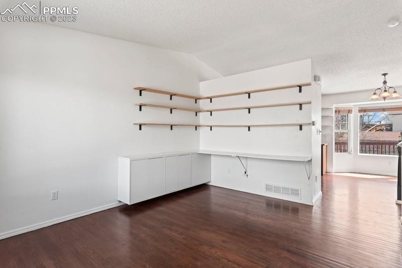 1651 Canoe Creek Dr, Colorado Springs, CO 80906