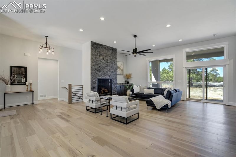 16510 Early Light Dr, Colorado Springs, CO 80908