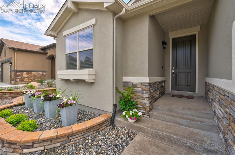 16525 Dancing Bear Ln, Monument, CO 80132