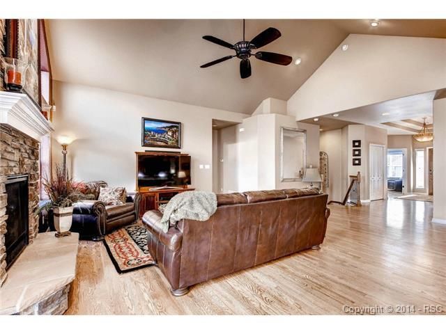 16528 Curled Oak Dr, Monument, CO 80132