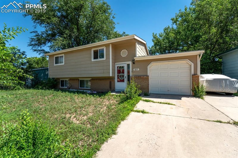 1655 River Dr, Colorado Springs, CO 80817