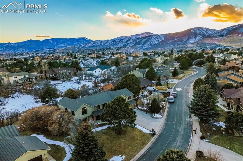 1655 Stoney Point Ct, Colorado Springs, CO 80919