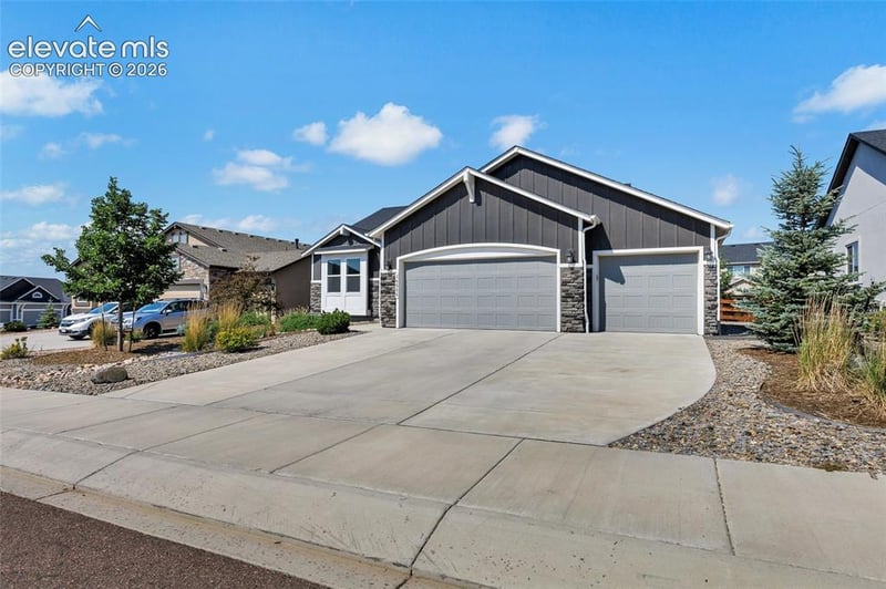 16555 Hallmark Trl, Monument, CO 80132