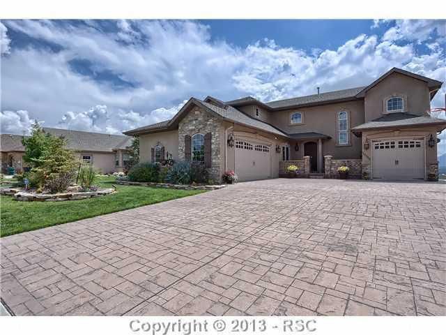 16569 Curled Oak Dr, Monument, CO 80132