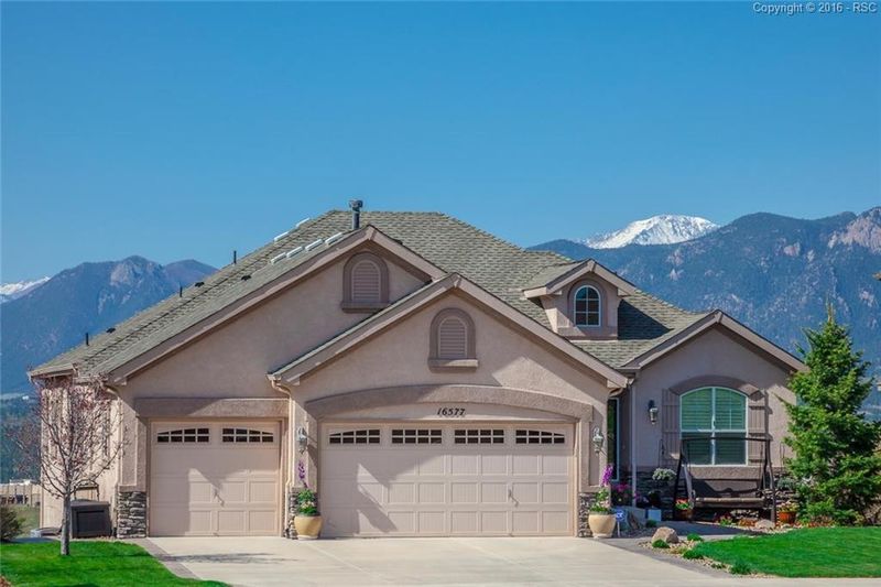 16577 Curled Oak Dr, Monument, CO 80132