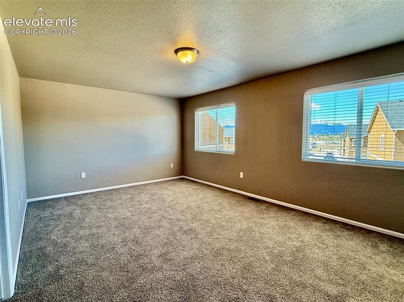 1658 Sandtoft Hts, Colorado Springs, CO 80951