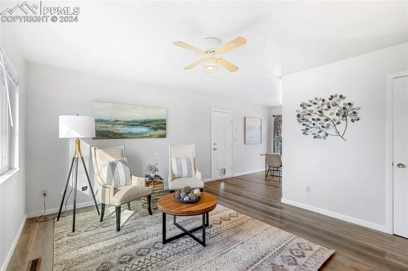 1659 Maxwell St, Colorado Springs, CO 80906