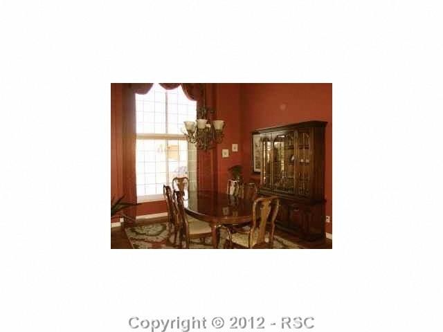 16593 Curled Oak Dr, Monument, CO 80132