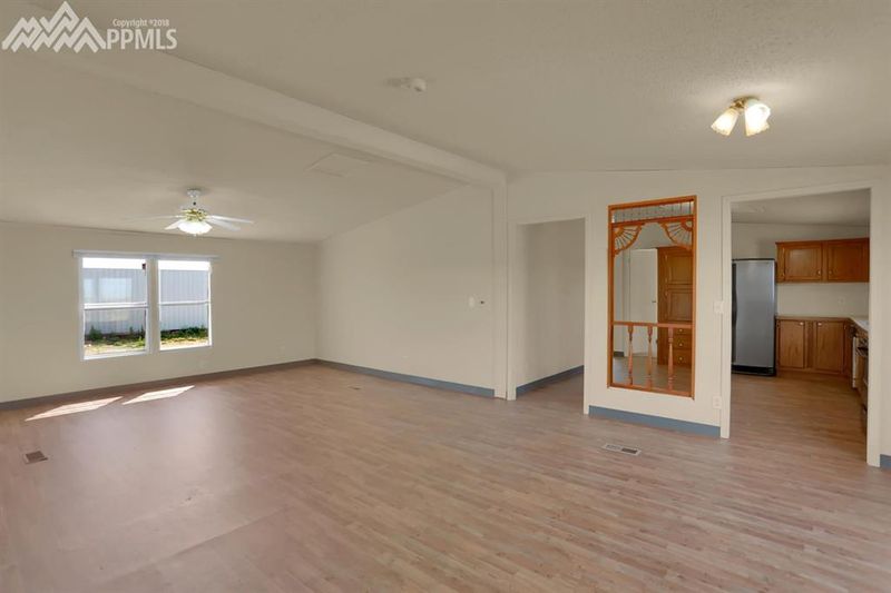 16595 Degroot Rd, Colorado Springs, CO 80928