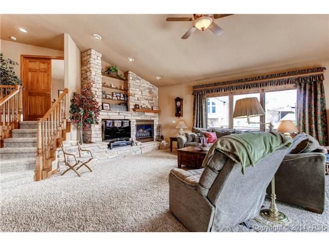 1660 Plowman Pl, Monument, CO 80132
