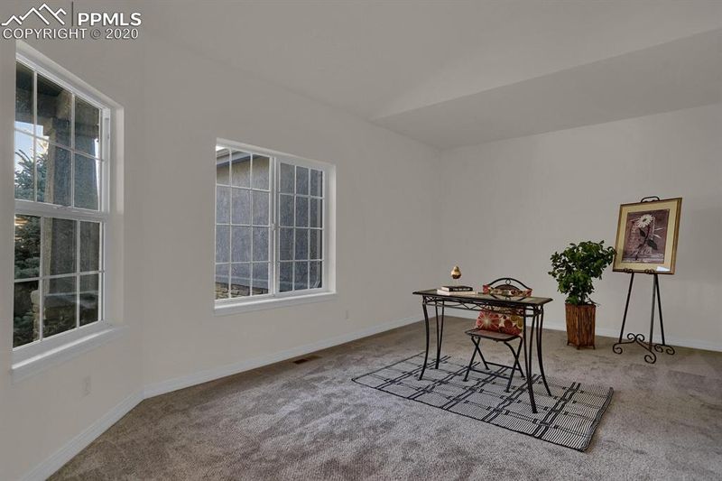 16617 Curled Oak Dr, Monument, CO 80132