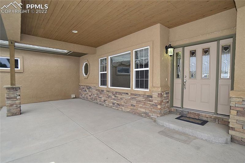 16635 W Cherry Stage Rd, Colorado Springs, CO 80921