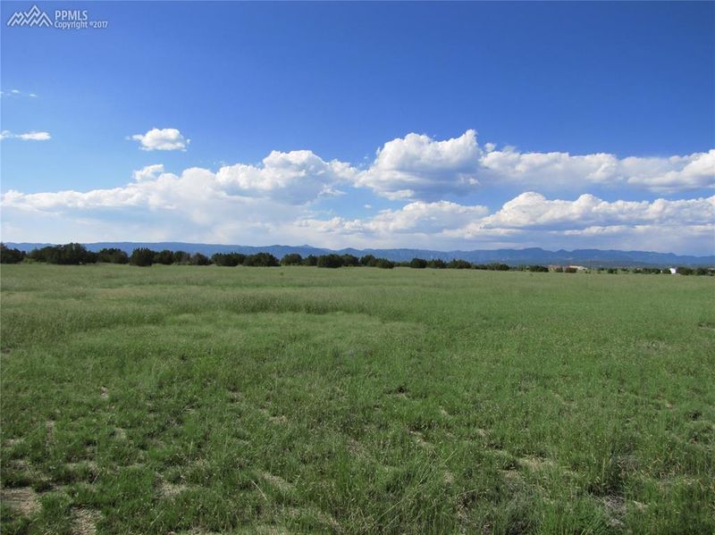 1665 12th St, Penrose, CO 81240