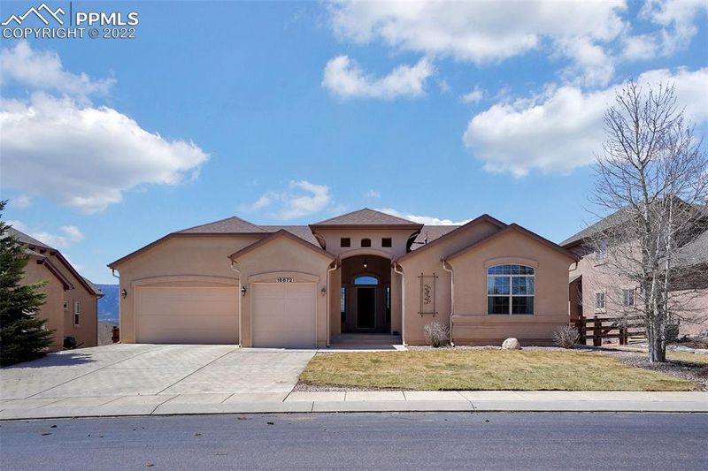 16672 Curled Oak Dr, Monument, CO 80132