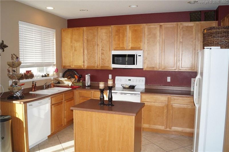 16686 Elk Valley Trl, Monument, CO 80132
