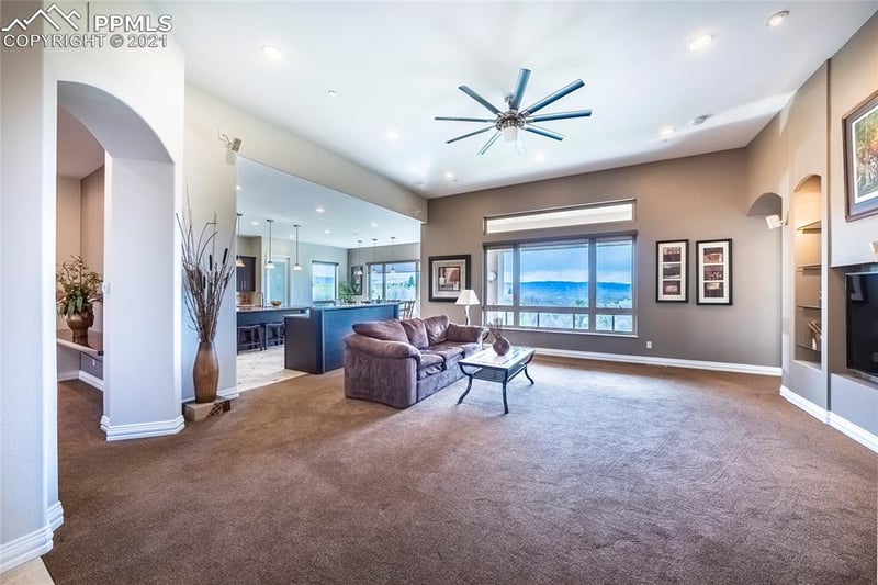 1672 Creedmoor Ct, Castle Rock, CO 80109
